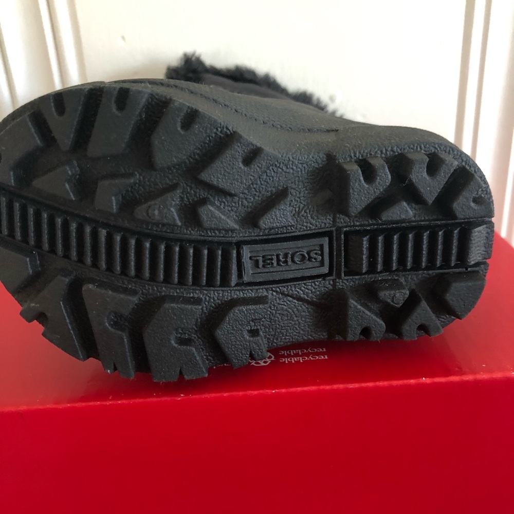 Snow Commander Insulated Waterproof Boot - Picture 5 of 6